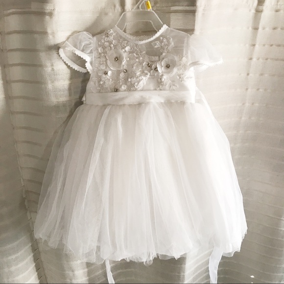 various Other - White fluffy party princess tulle dress 12M